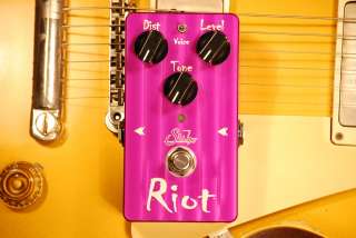 NEW John Suhr Riot Distortion Pedal ~FREE CABLE, 0 TAX  