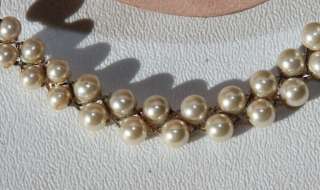 VINTAGE SIGNED NAPIER GRADUATED FAUX PEARL 28 BEAUTIFUL NECKLACE 