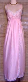 GIVENCHY INTIMITE PARIS Pink Nightgown Peignoir Set  M  