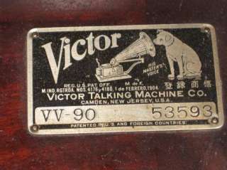 RCA Victrola Phonograph Model VV90  