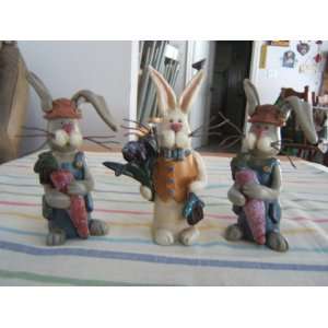  Set of 3 Garden Bunnies ~ Decorative Figurines ~: Home 