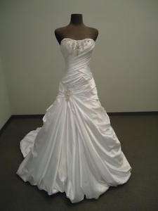 White wedding dress bridesmaid dresses evening/prom dresses 6 8 10 12 