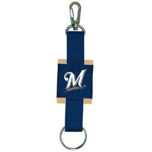  Milwaukee Brewers MLB Logo Key Chain: Sports & Outdoors