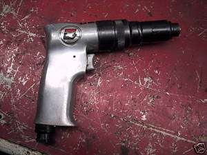 Universal Tool Pneumatic Screwdriver Pistolgrp UT 8964A  