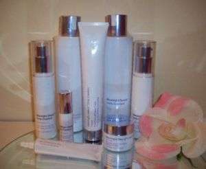 Cindy Crawford Meaningful Beauty 8pc set *90 day  