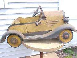 OUTSTANDING 1920s 1930s PACKARD PEDAL CAR  