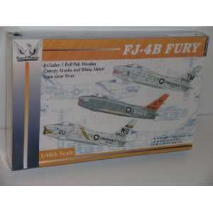  FJ 4B Fury Jet Fighter Aircraft  Plastic Model Kit 