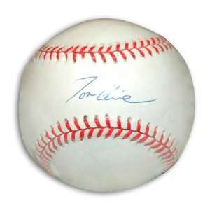  Tom Glavine Autographed Baseball