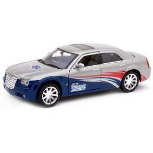  New England Patroits Chrysler 300C Die Cast Collectible Car 