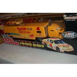   Racing Champions 1:64 Scale Die Cast Transporter + Car: Toys & Games