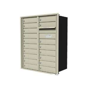   Loading 4C Horizontal Mailbox w/ 18 Tenant Doors