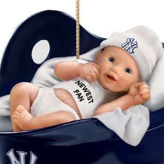 New York Yankees Personalized Babys First Christmas Ornament  