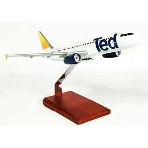  A 320 United TED 1/100 Toys & Games