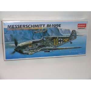  German WW II Messerschmitt Bf 109E   Plastic Model Kit 