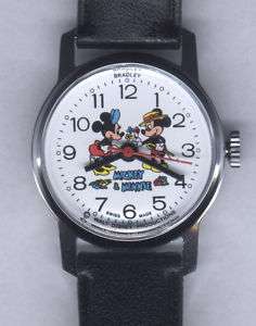 Bradley Mickey & Minnie Mouse in Love character watch  