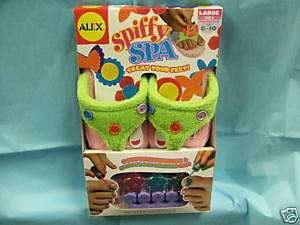 SPIFFY SPA COMPLETE PEDICURE & SLIPPER SET LARGE NEW!  