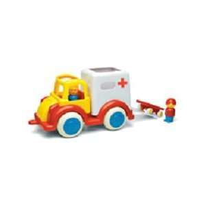 Super Chubbies 10 Ambulance: Toys & Games