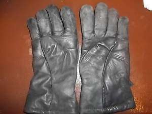 men and womens intermediate cold weather wet gloves size 4 white 