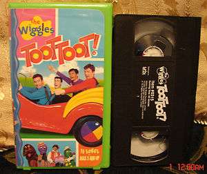 The Wiggles Toot Toot Vhs Video Sing Along 18 Songs Clamshell Case 