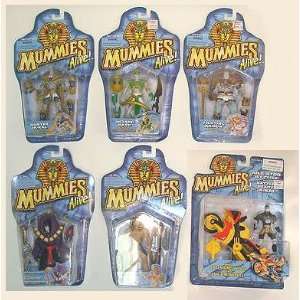  Set of 6 Mummies Alive Action Figures and Vehicle: Toys 