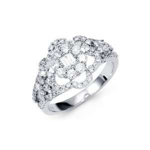  18K White Gold Fancy Floral Round Baguette Diamond Ring 