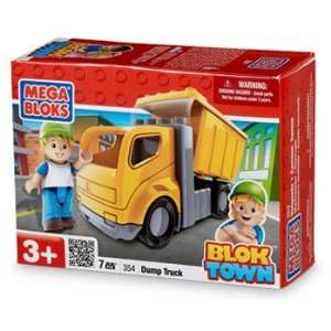  Mega Bloks   Blok Town Vehicle   DUMP TRUCK: Toys & Games