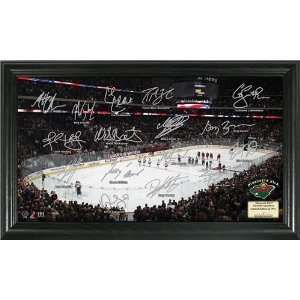  Minnesota Wild Framed Signature Rink: Sports Collectibles