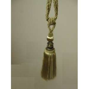   50007 Single Decorative Exquisite Tassel   Gold