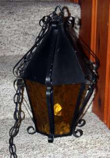 Vtg BLACK Wrought Iron Hanging Swag LAMP LANTERN LIGHT Amber Glass 