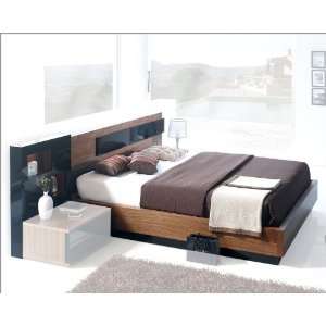  Contemporary Platform Bed Made in Spain 33B182
