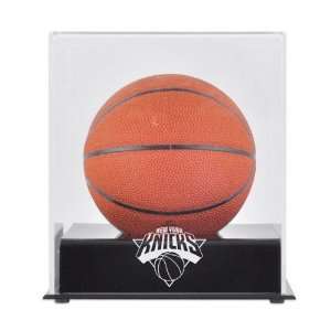  New York Knicks Black Base Mini Basketball Display Case 
