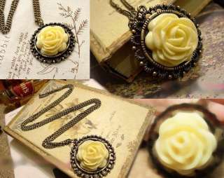 Elegant Vintage Cream Rose Disk Pierced Lace Necklace  