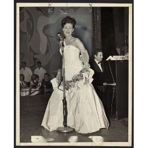   Jane Froman,crutches,Riviera Nightclub,Fort Lee,1948: Home & Kitchen