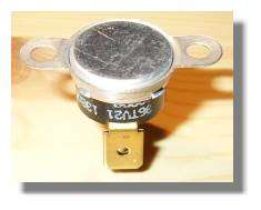 For closer detail of the thermal switch, please click on the pictures 