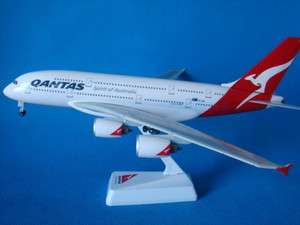 250 Qantas Airbus A380 airplane model  
