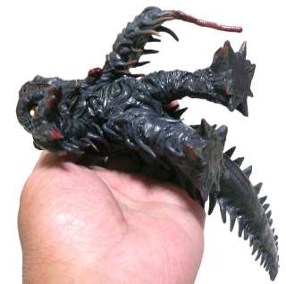   Ultimate Monster Figure Tokusatsu Godzilla Kaiju Toy 05 Mint  