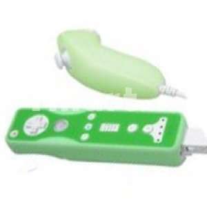  Remote and Nunchuk Controller Silicone Skin for Wii Green 