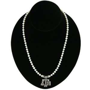  Texas A&M Aggies Ladies Classic Girl Necklace: Sports 