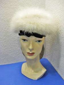 vtg 60s Ladies White Mirabou Fur Feather Bubble Hat  