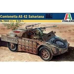   Caminoetta AS42 Sahariana Military Vehicle 1/72 Italeri Toys & Games