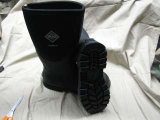 muck HI black NEW 100% waterproof steel toe boots SZ 8  