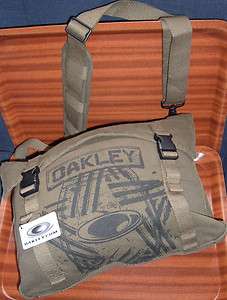 OAKLEY MESSENGER BAG CANVAS MILITARY GREEN BRAND NEW BAGGED  
