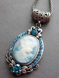 Blue Crystal Alloy Metal Cameo Beauty Pendant Necklace  