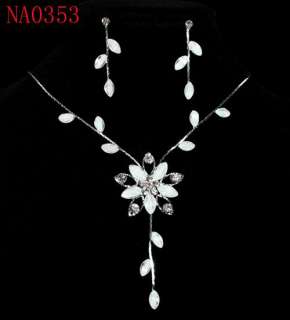 Fascinating Flower Crystal Necklace & Earrings Set Free shipping 