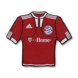  09 10 Bayern Munich Home Jersey Pinbadge Sports 