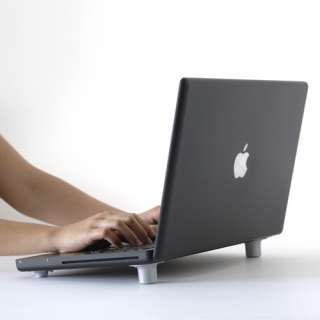 BlueLounge Design Cool Feet Stand for MacBook & MacBook Pro  Silver 