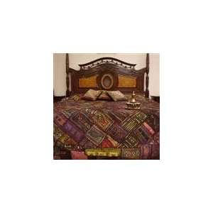  Akbar Tapestry Luxury Bedspread   Multicolor: Home 
