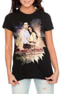    Twilight Breaking Dawn Edward And Bella Girls T Shirt Clothing