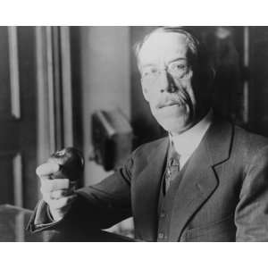 1926 photo Dr. William C. Fowler, half length portrait, facing front 