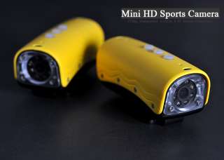 Mini HD Sports Camera (720p, 30 Meter Waterproof, 4 White + 4 IR LEDs 